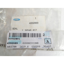 Wewnętrzna uszczelka nadwozia Ford 4392089