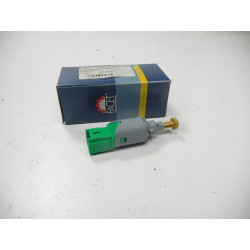 Włącznik czujnik świateł stopu Facet 7.1223