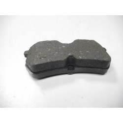 KLOCKI TYŁ FORD FIESTA 2012-2015 1848556