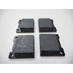 KLOCKI HAMULCOWE TYŁ VOLVO 740 270164