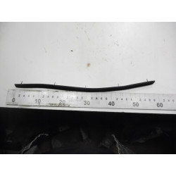 LISTWA ZGARNIAJĄCA WODĘ MAZDA 04-09 BP4K-73-821A