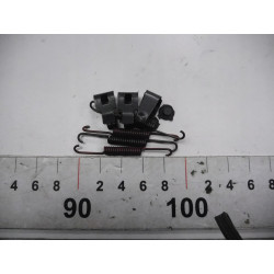 SPRĘŻYNKI DO SZCZĘK HAMULCOWYCH 7701004720