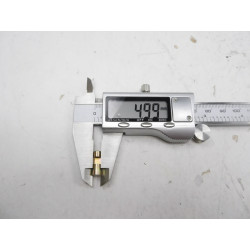 TRZPIEŃ CENTRUJĄCY KLAMKI DRZWI TYL C15 8726.90