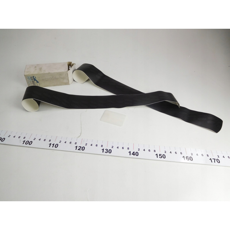 LISTWA PROGU LEWA FORD FOCUS 1079445