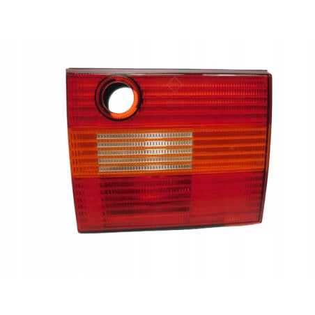 LAMPA TYLNA TYŁ PRAWA VW PASSAT B4 3A9945108C