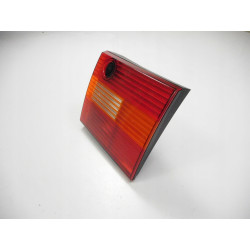 LAMPA TYLNA TYŁ PRAWA VW PASSAT B4 3A9945108C