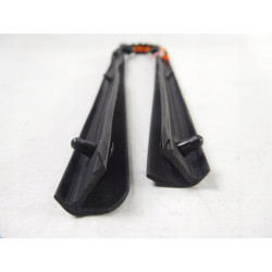 Uszczelka górna strona lewa tył MAZDA C235-73-83XB