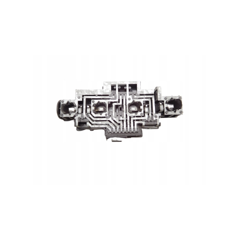 WKŁAD LAMPY PRAWY TYŁ VW POLO II 91-94 867945257D