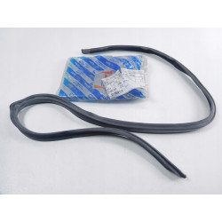 Uszczelka górna szyby lewych drzwi LANCIA 7795102