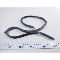 Uszczelka górna szyby lewych drzwi LANCIA 7795102