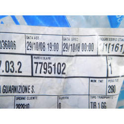 Uszczelka górna szyby lewych drzwi LANCIA 7795102