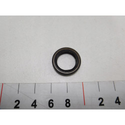 Uszczelniacz wału skrzyni biegów FORD 6152663