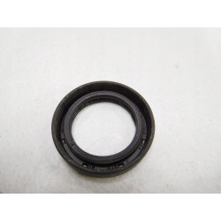 Uszczelniacz wału skrzyni biegów FORD 6152663