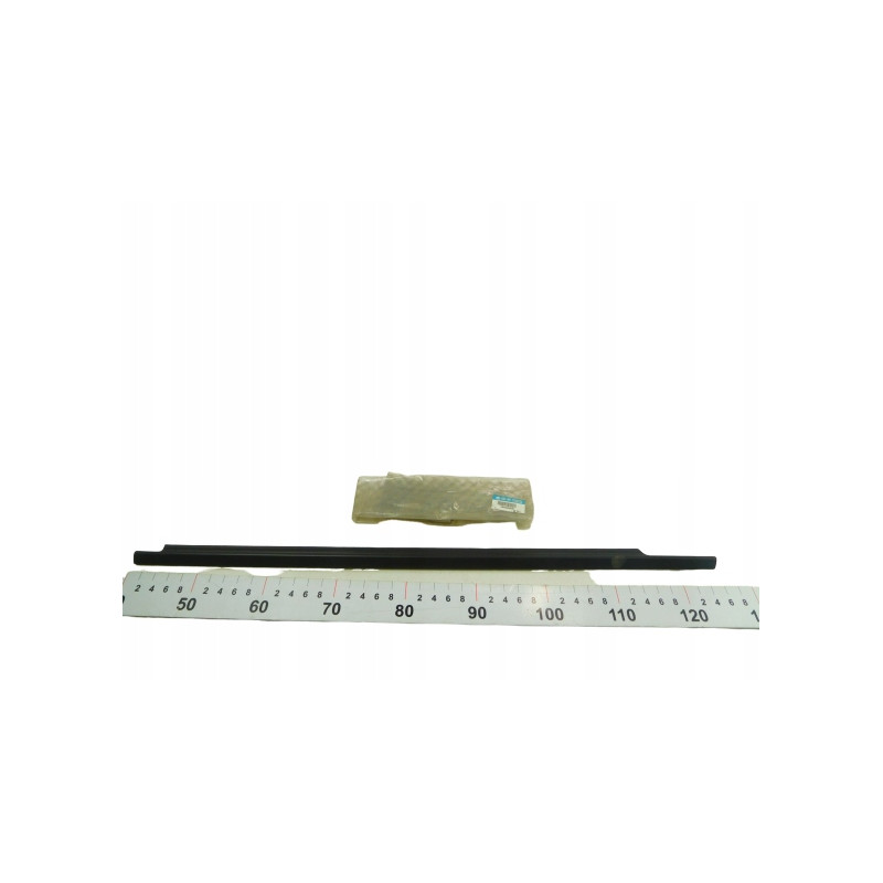 USZCZELKA BOCZNA SZYBY LANCIA MUSA 46835030