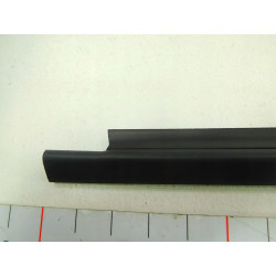 USZCZELKA BOCZNA SZYBY LANCIA MUSA 46835030