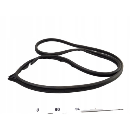 USZCZELKA DRZWI PRAWY PRZÓD FIAT MULTIPLA 98-10