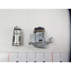 ZAMEK STACYJKI VOLVO C30 S40 V50 30784965 30753608
