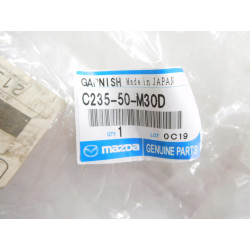 LISTWA SŁUPKA DRZWI PRAWY TYŁ MAZDA 5 CR 05-