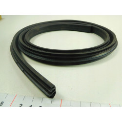 Uszczelka drzwi tylnych FORD FIESTA 08-20 1674241