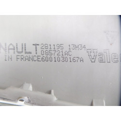 REFLEKTOR PRAWY RENAULT RAPID 7701039725