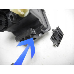 Reflektor strona lewa LANCIA DELTA II 82461536