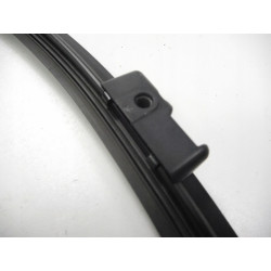 PIÓRO WYCIERACZKI FORD 650MM OE 1352060