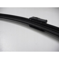 PIÓRO WYCIERACZKI FORD 650MM OE 1352060