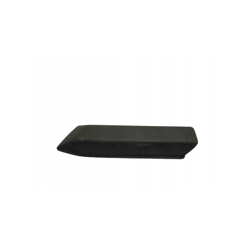 LISTWA BOTNIKA PRAWY PRZÓD VW POLO 867853468