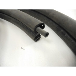 Uszczelka drzwi przesuwnych Peugeot 806 9023AF