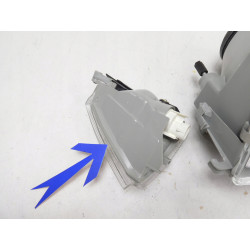 Reflektor prawy LANCIA Y10 7717886