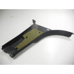POSZYCIE SŁUPKA LEWE AUDI A8 D2 4D0867243D