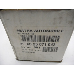 KLOCKI HAMULCOWE PRZÓD LOGAN 04- 6025071042