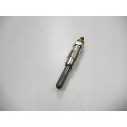 ŚWIECA ŻAROWA RENAULT 19 1.9D 18 2.1D 7700741144