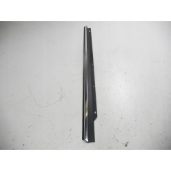 Listwa drzwi prawy tył AUDI A6 1997-2004 4B5853764