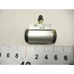 Renault OE 7701 039 388 cylinderek hamulcowy