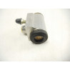 Renault OE 7701 039 388 cylinderek hamulcowy