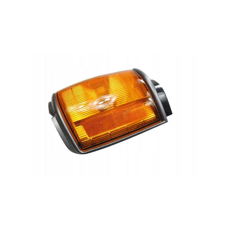 LAMPA PRAWA TOYOTA 4RUNNER 87-89 81610-89168