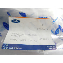LISTWA SZYBY PRZEDNIEJ LEWA FORD FOCUS 14- 1703619