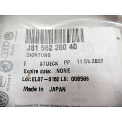 Uszczelka lampy lewej tylnej VW TARO J8156226040