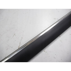 LISTWA DRZWI PRAWY PRZÓD RENAULT 19 7701367357