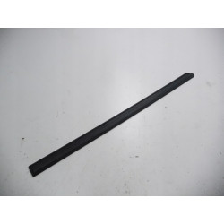 LISTWA DRZWI PRAWY TYŁ RENAULT CLIO I 7700815692