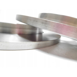 Tarcze hamulcowa tył FORD 4176921 x2