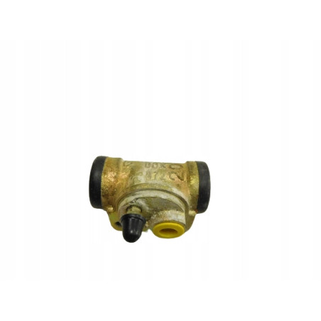 Cylinderek hamulcowy Renault Twingo 1.2 7701039389