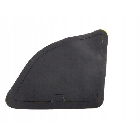 USZCZELKA LAMPY COFANIA MERCEDES-BENZ BASE 4MATIC