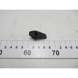 Rączka klamka komory silnika FIAT 126 BIS 7591283