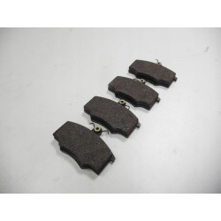 Klocki hamulcowe przód AUDI 80 90 COUPE 855698151B