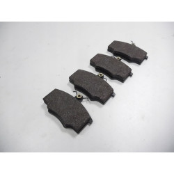 Klocki hamulcowe przód AUDI 80 90 COUPE 855698151B