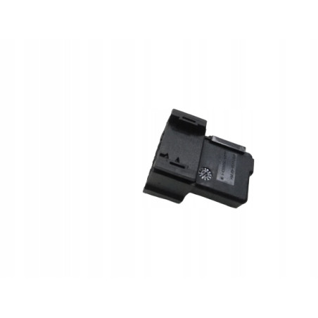 ZŁĄCZKA WIĄZKI VW PASSAT CC 09- 3C0035131