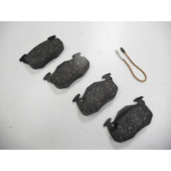 KLOCKI HAMULCOWE PRZÓD RENAULT 11 18 7701204530