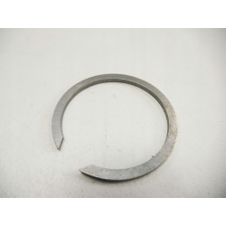 PIERŚCIEŃ ZABEZPIECZAJĄCY WAŁ FORD FOCUS 08-11